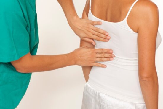 22-DOES-MY-CHILD-HAVE-SCOLIOSIS-OR-JUST-POOR-POSTURE